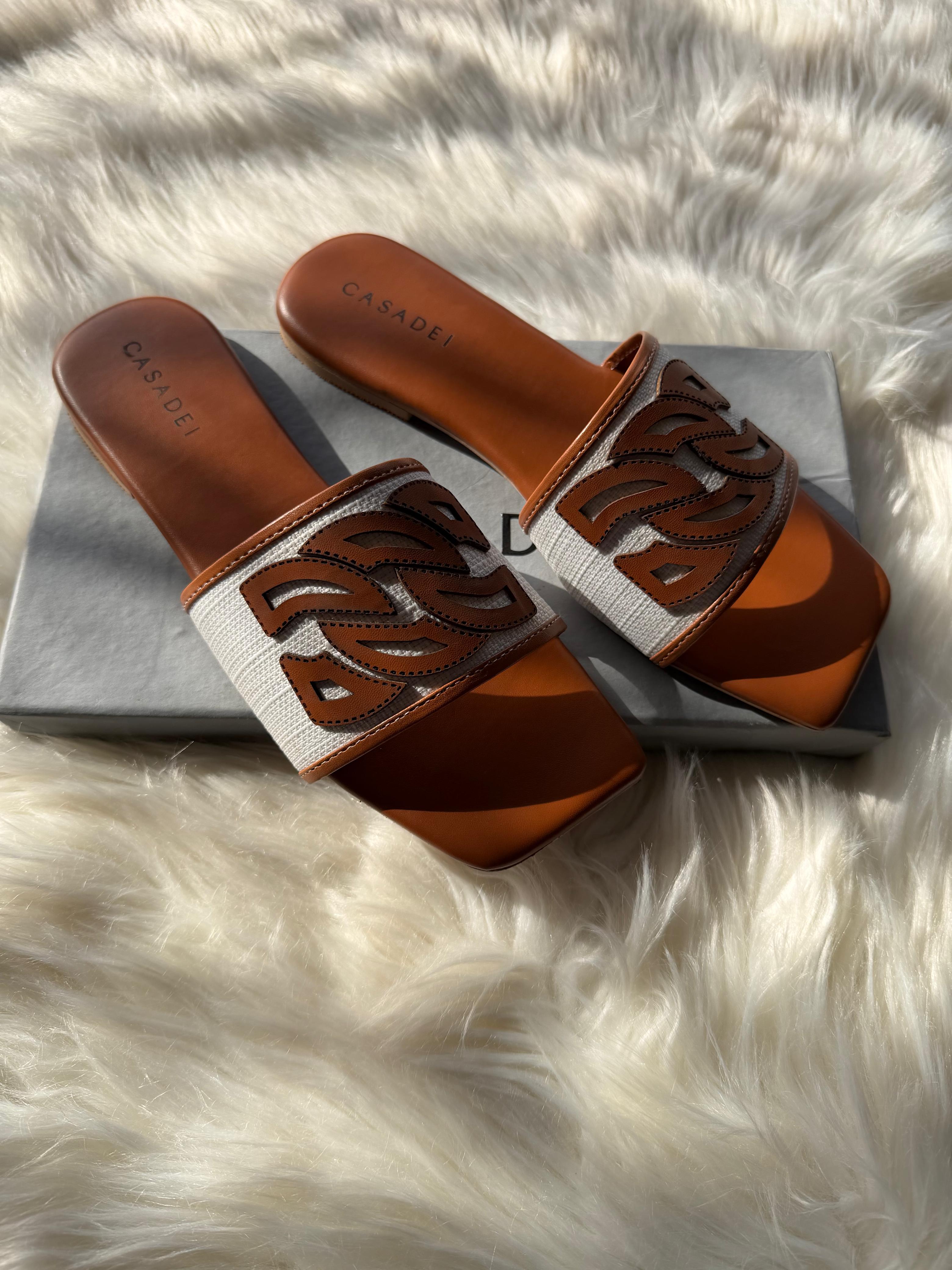 Formé Casa Brown Flats