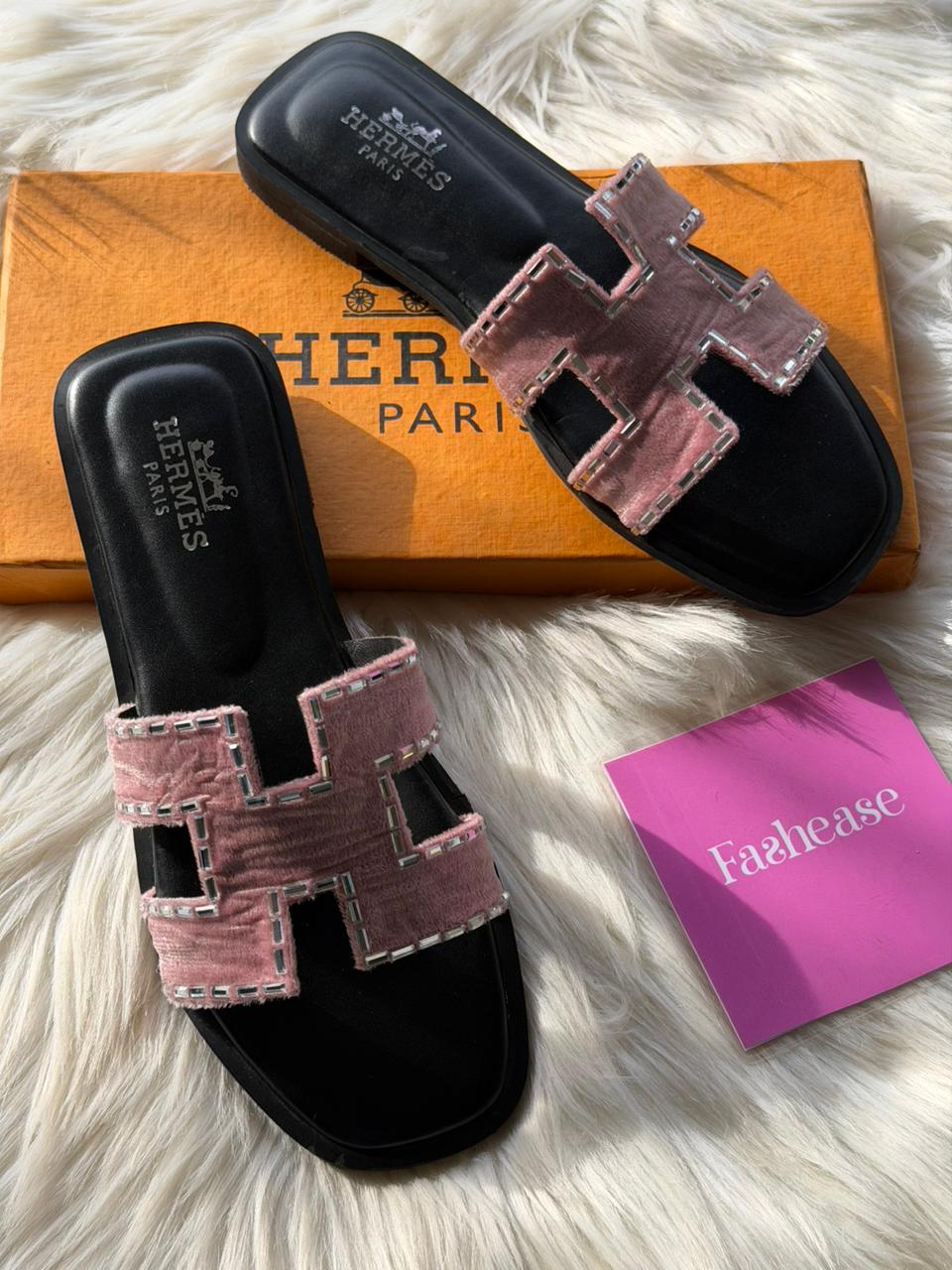 Velvet Edge Pink Flats
