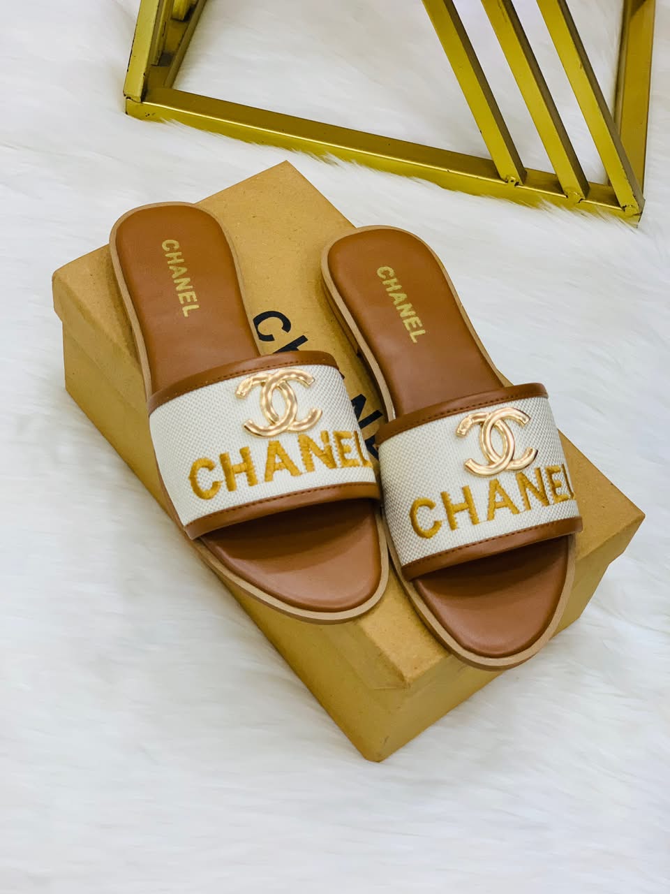 Basic Chanel Flats
