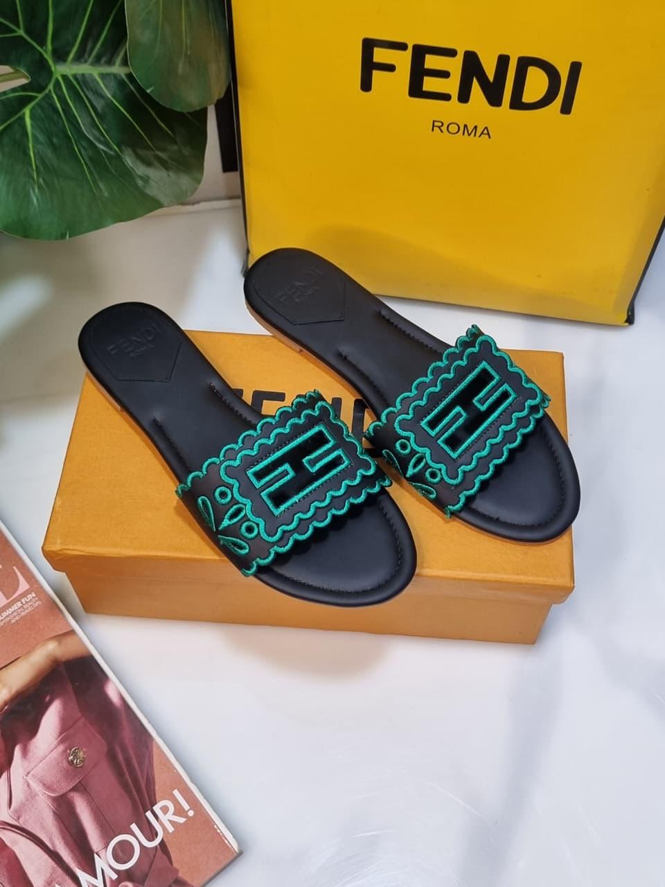 Scallop F Flats