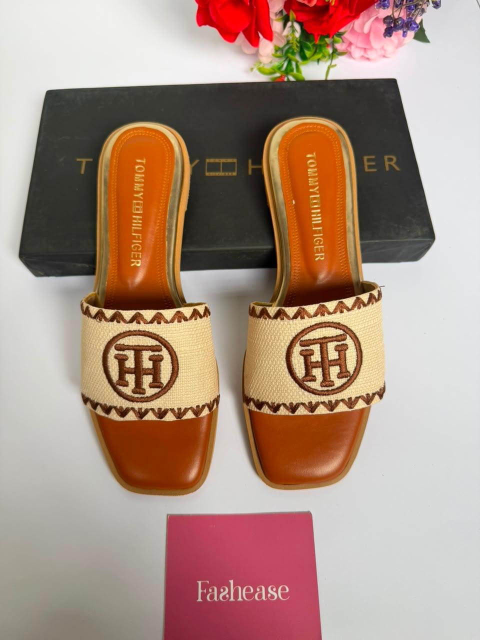 Classic T-H Flats - Beige