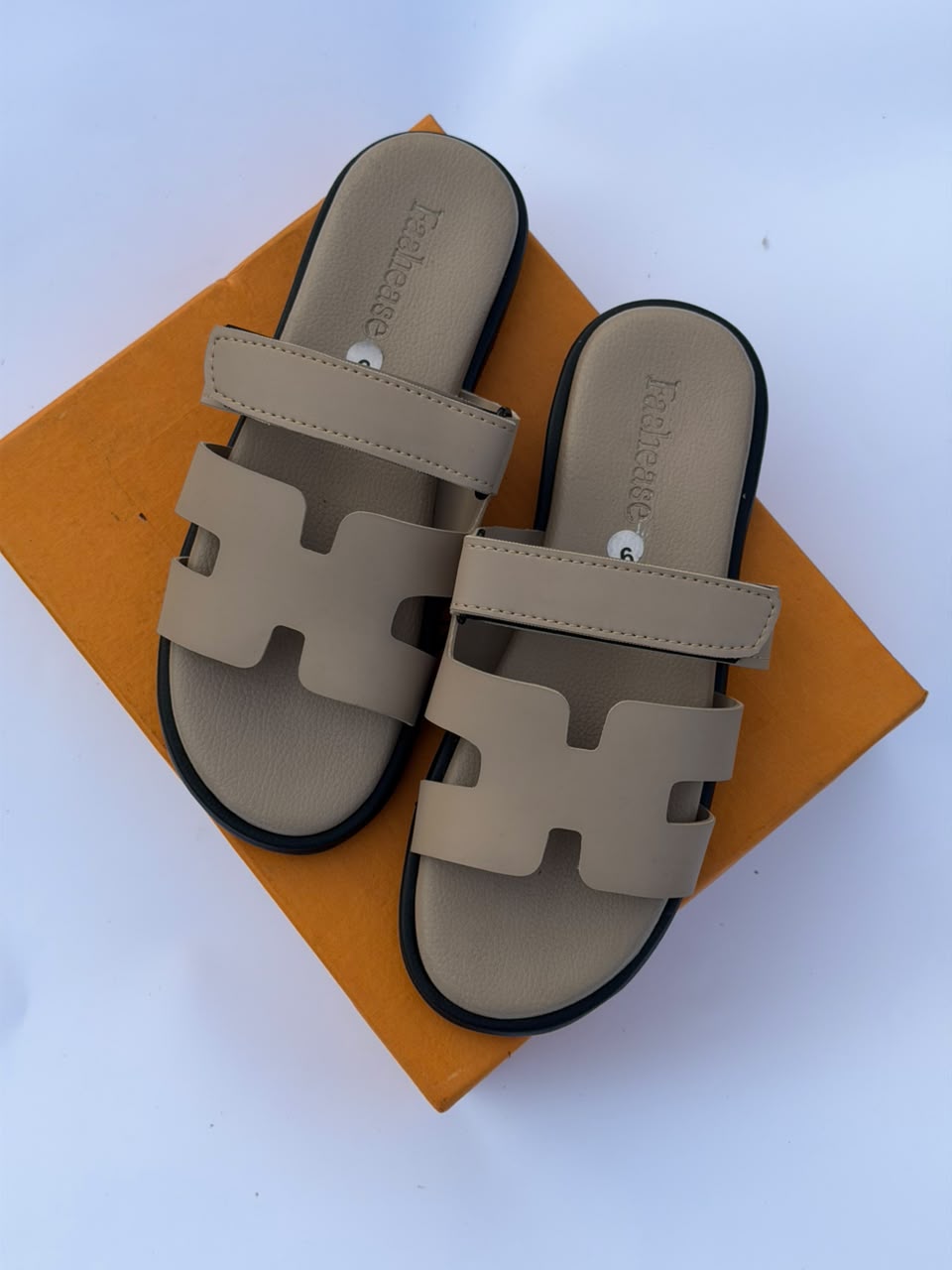 Women's H Sandles - Beige
