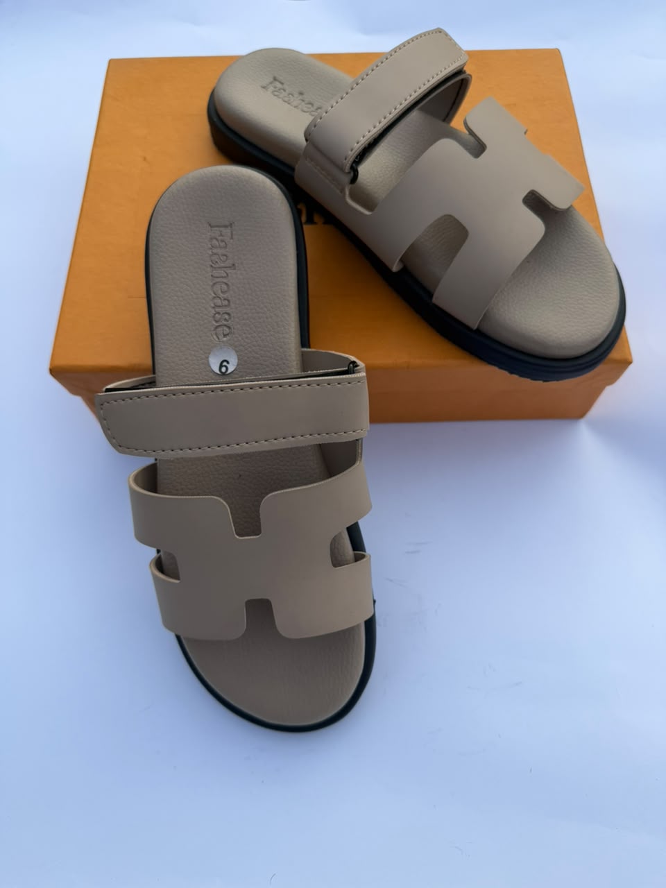 Women's H Sandles - Beige