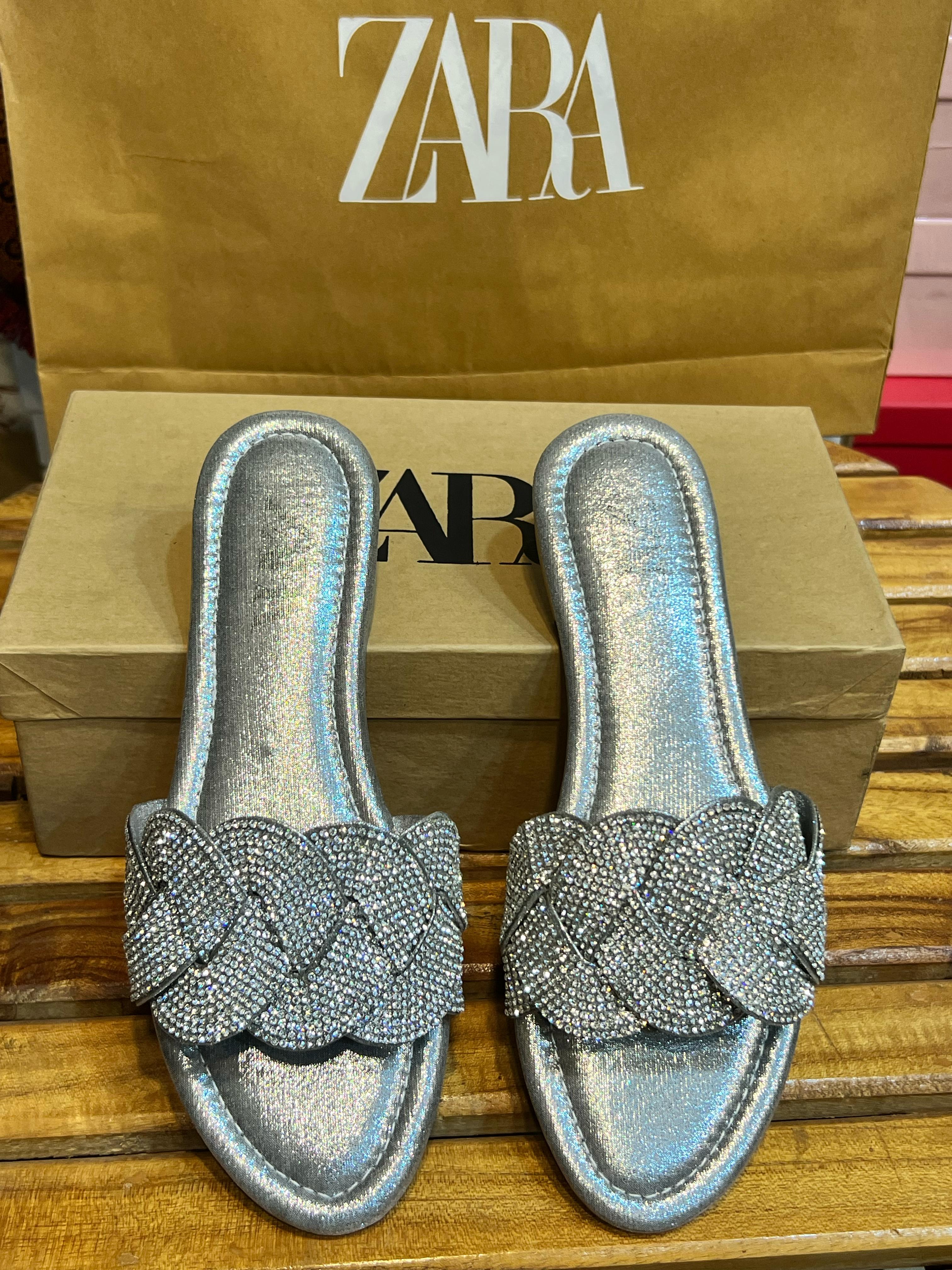 Tied ZR Flats