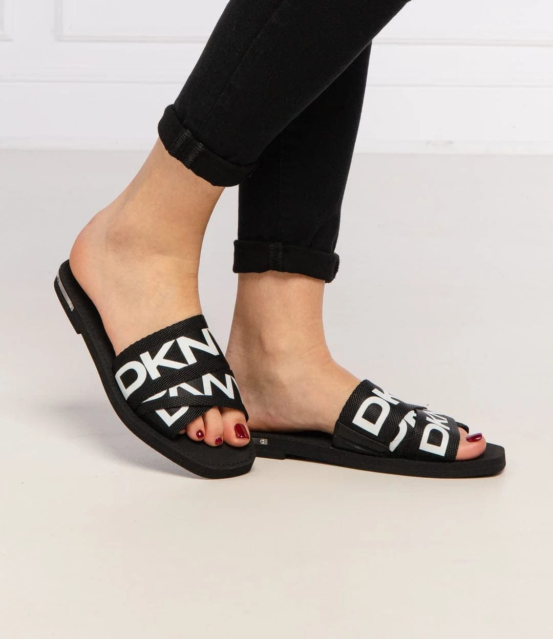 DKNY Flats