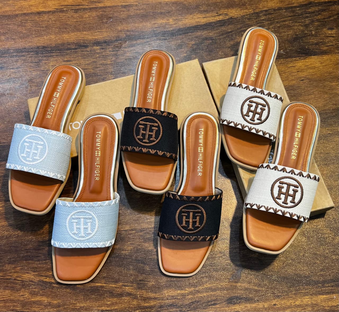 Classic T-H Flats