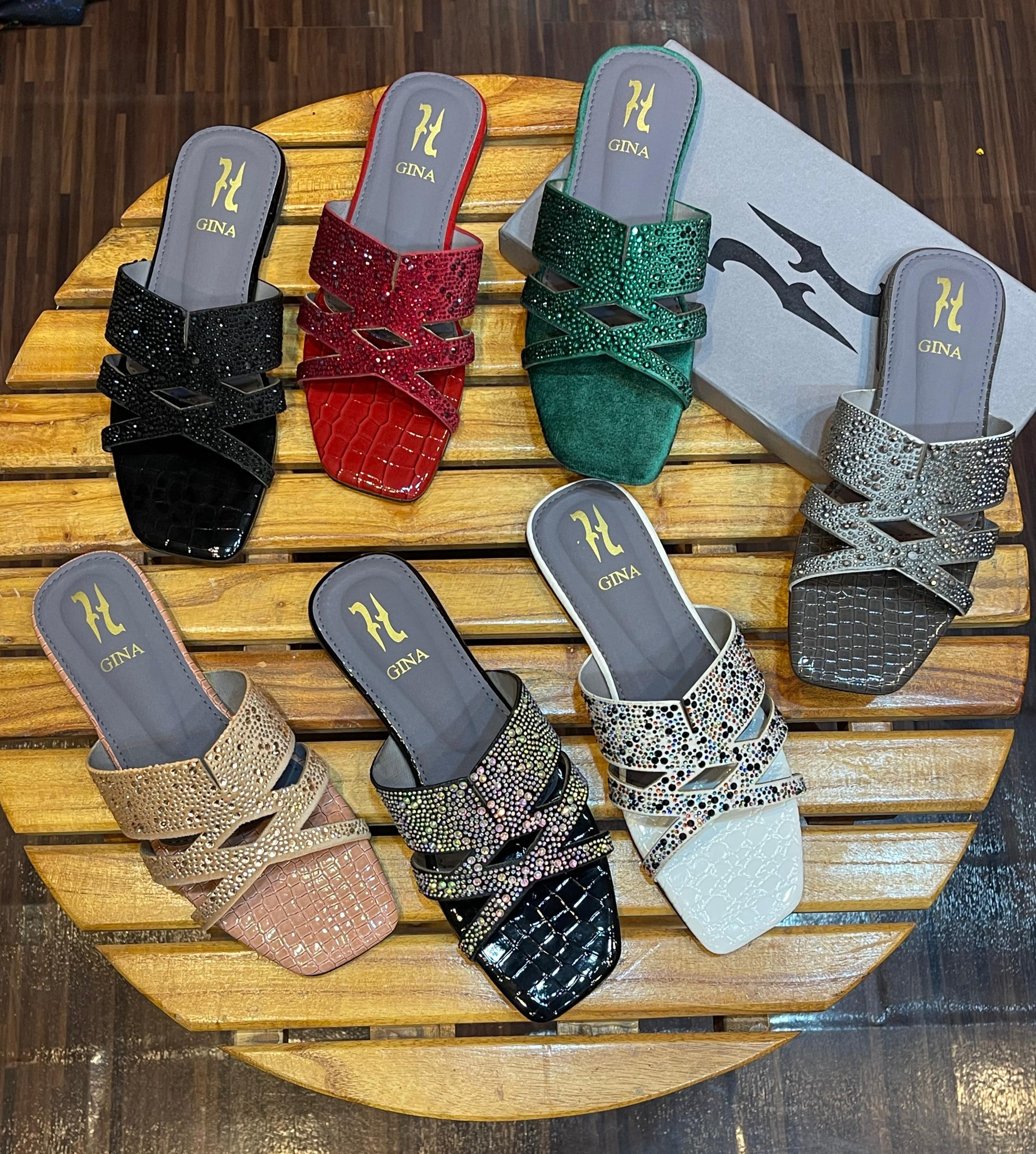 X-strap Flats