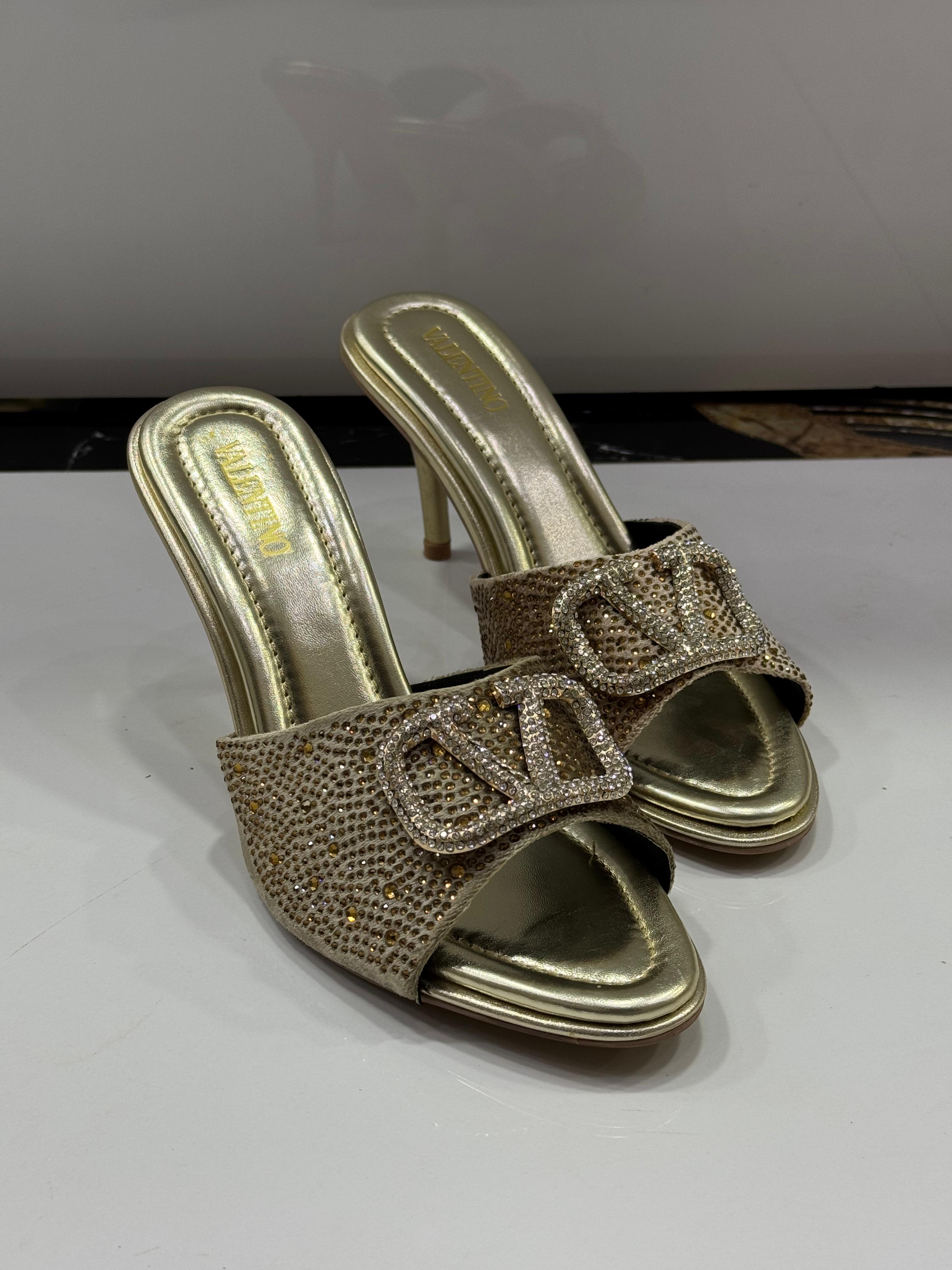 V 4-inches Heels