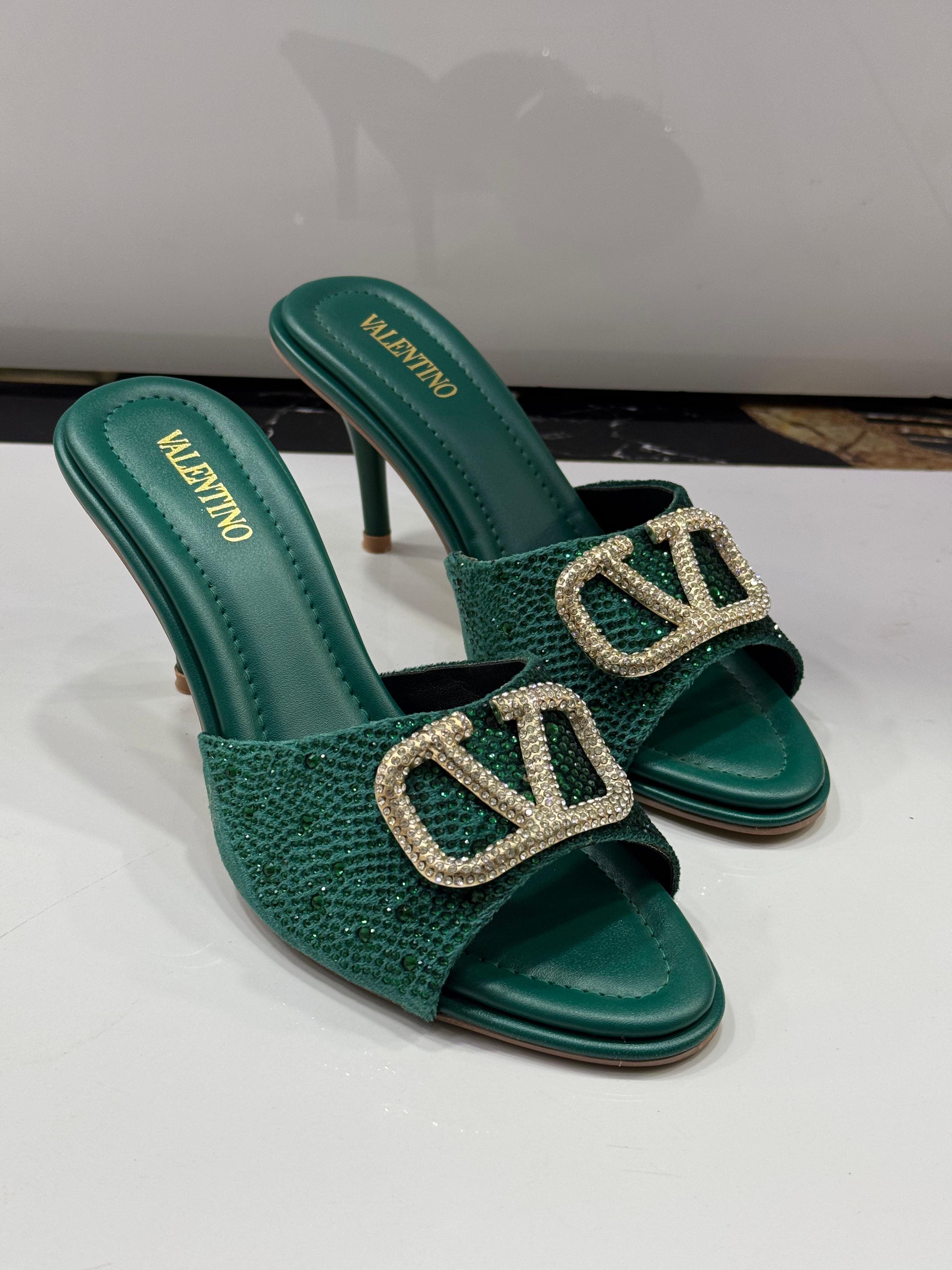 V 4-inches Heels