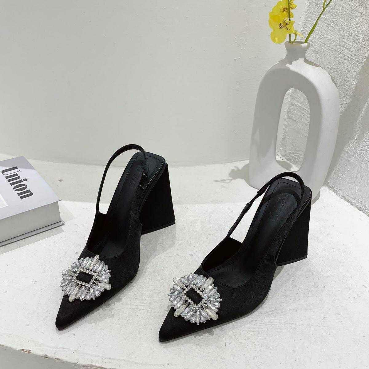 Zara Triangle Heels