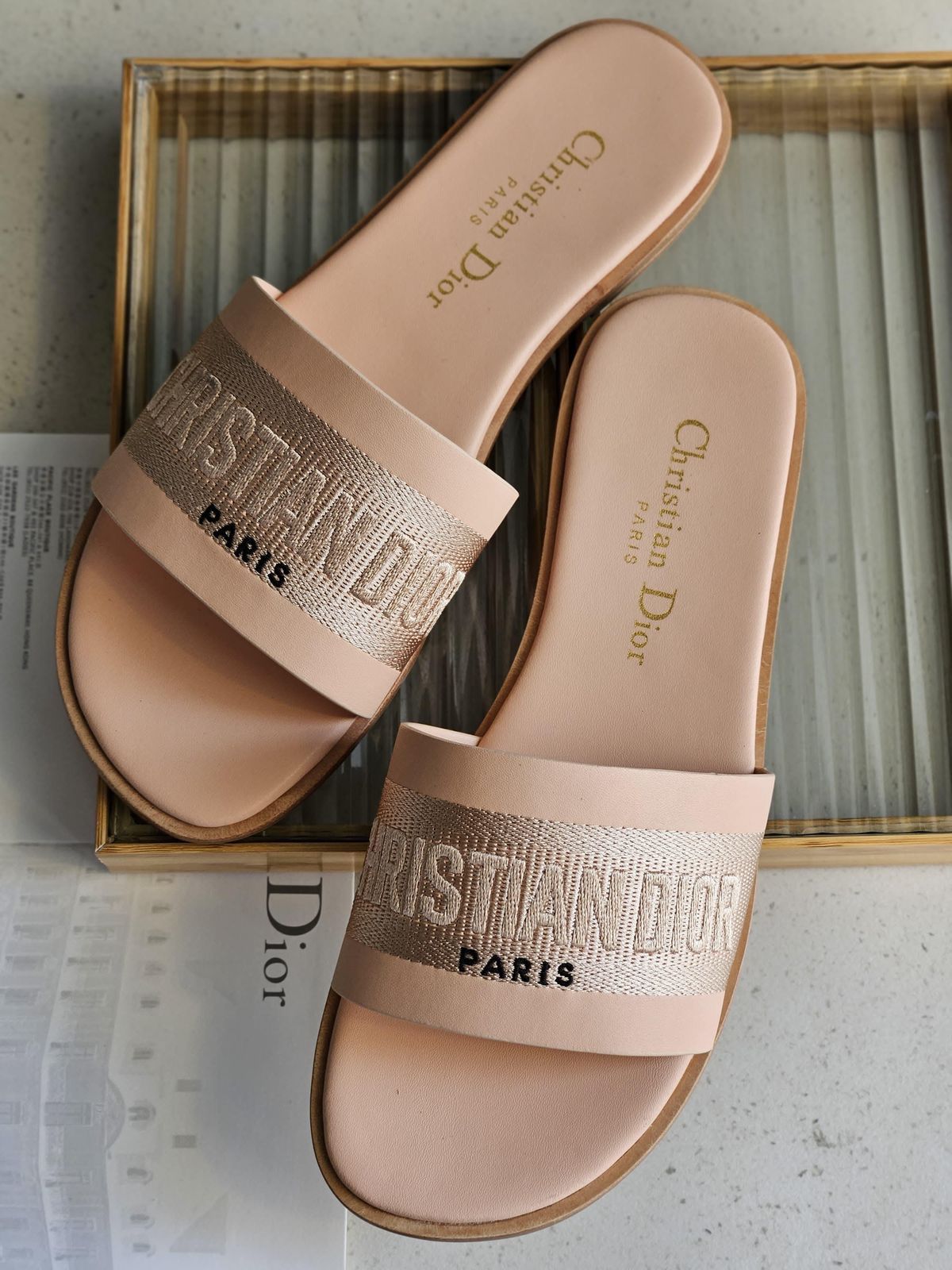 Regular dior flats