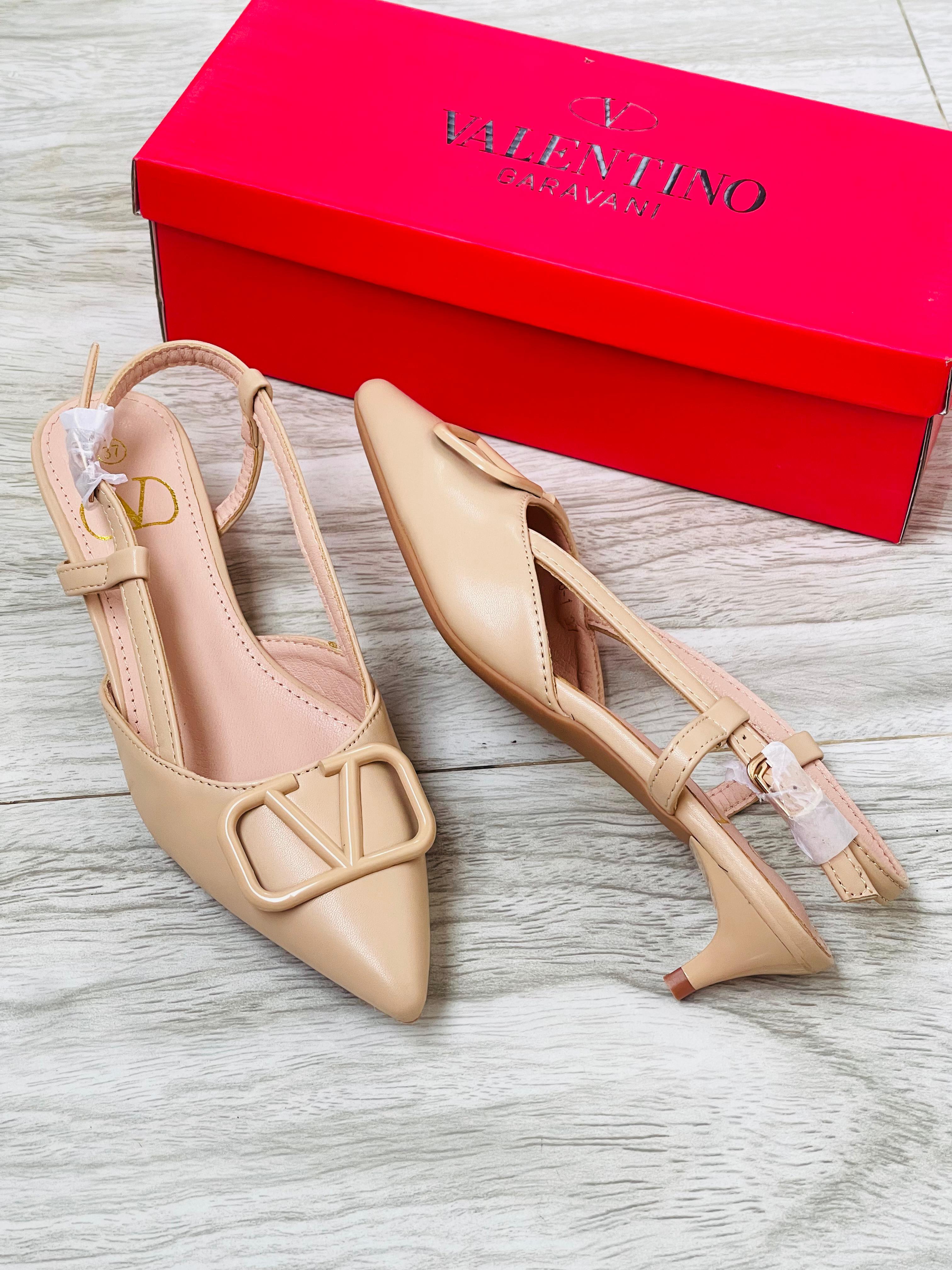 V Dazzle Short Heels