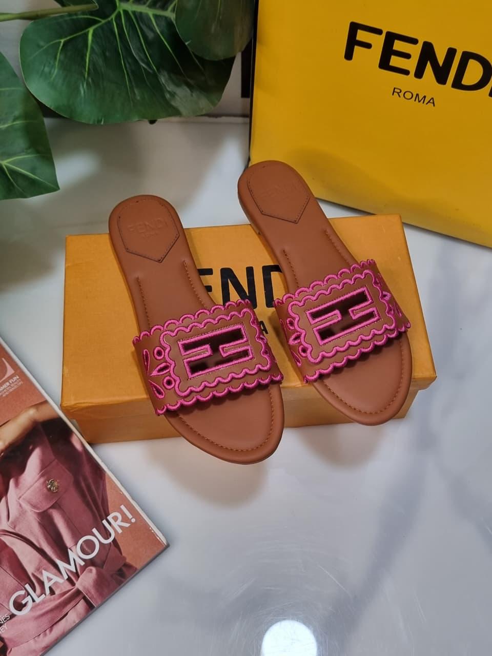 Scallop F Flats