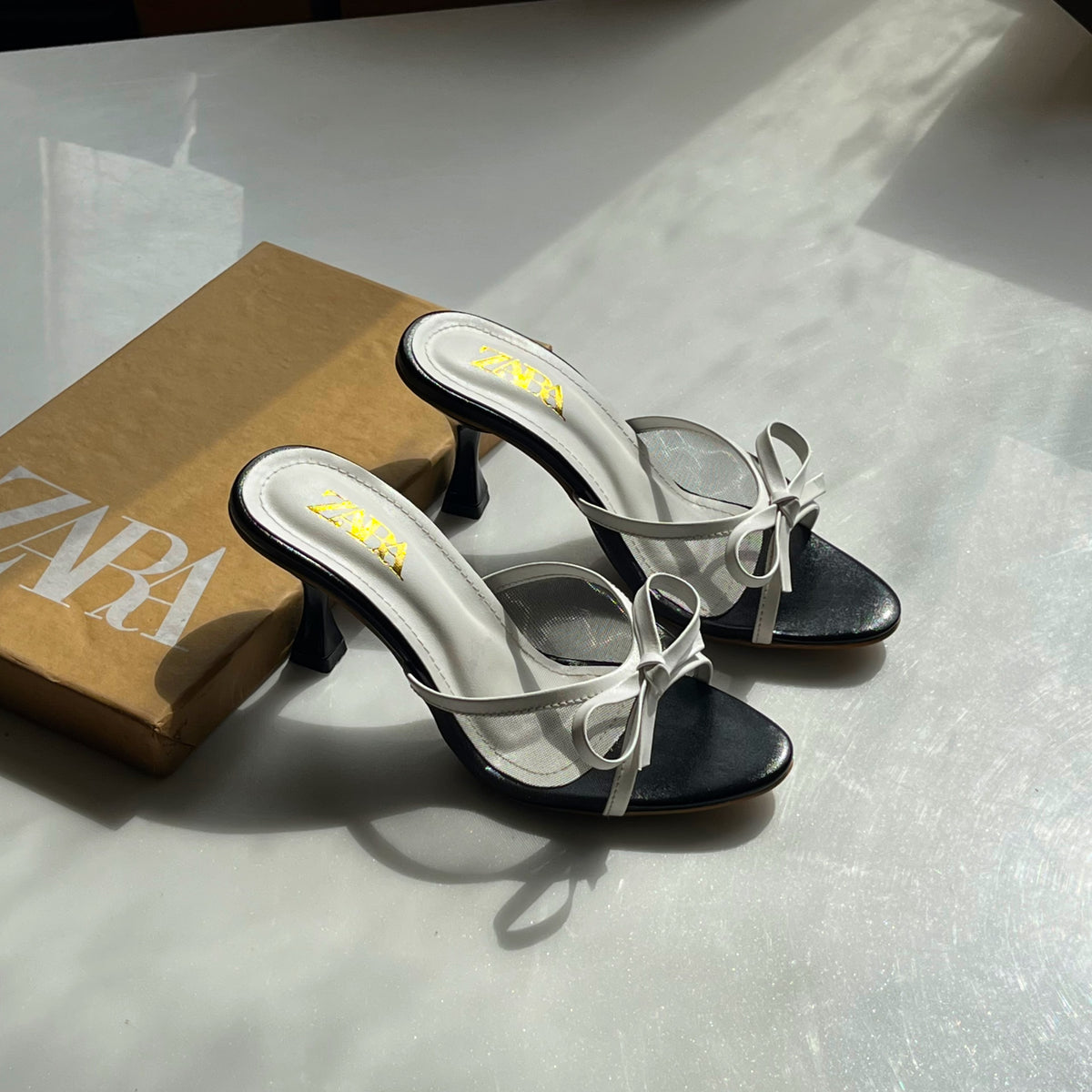 Mirage Bow Heel