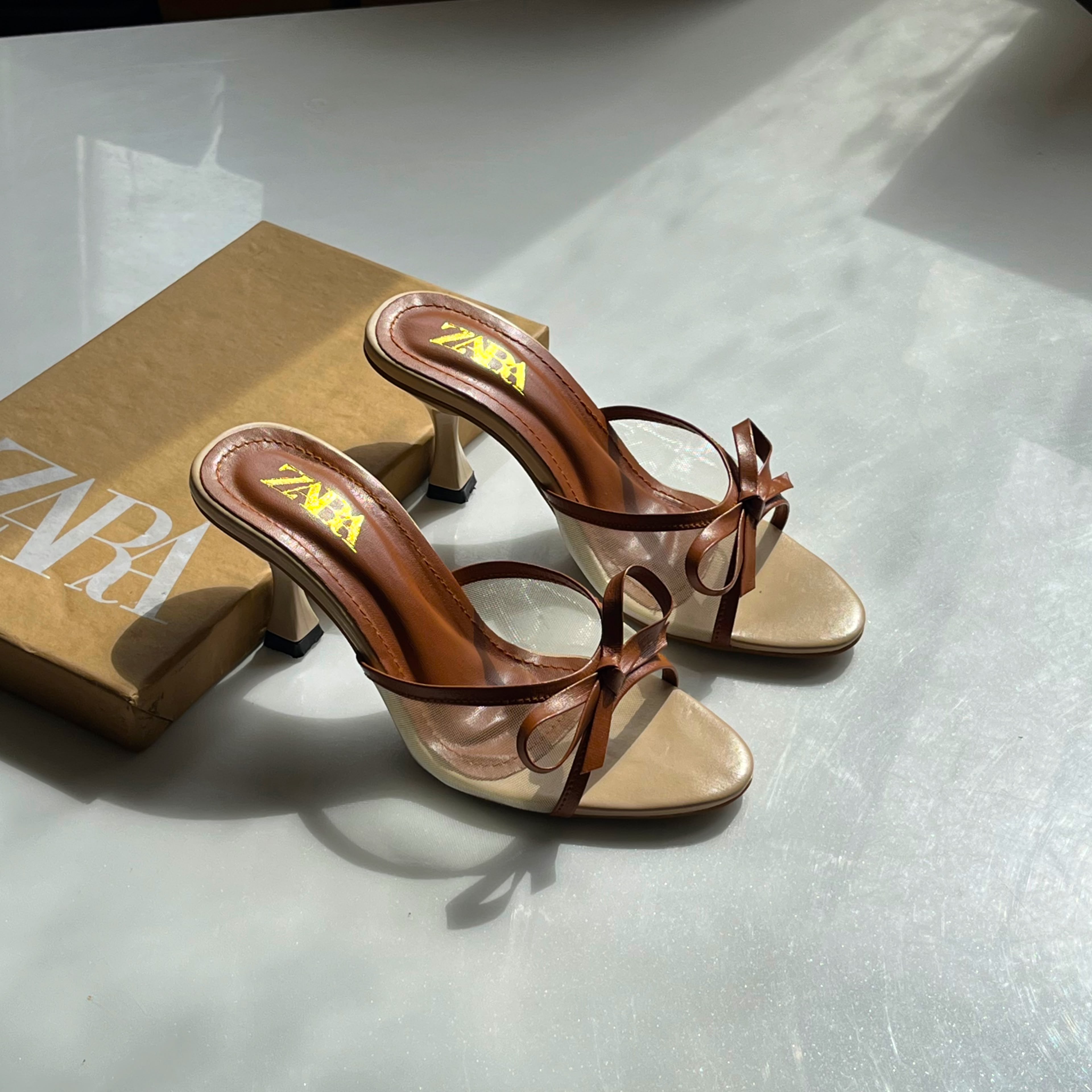 Mirage Bow Heel
