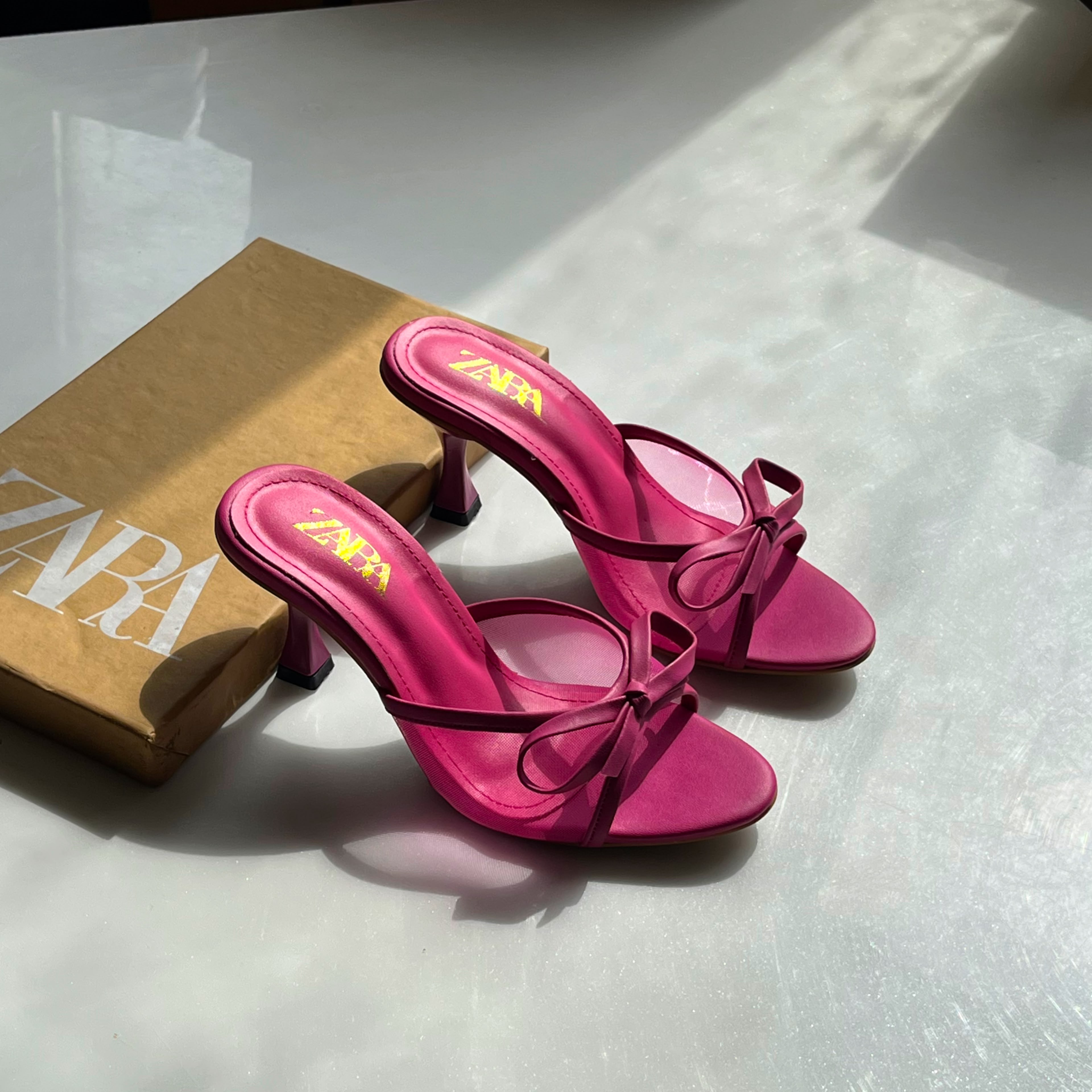 Mirage Bow Heel