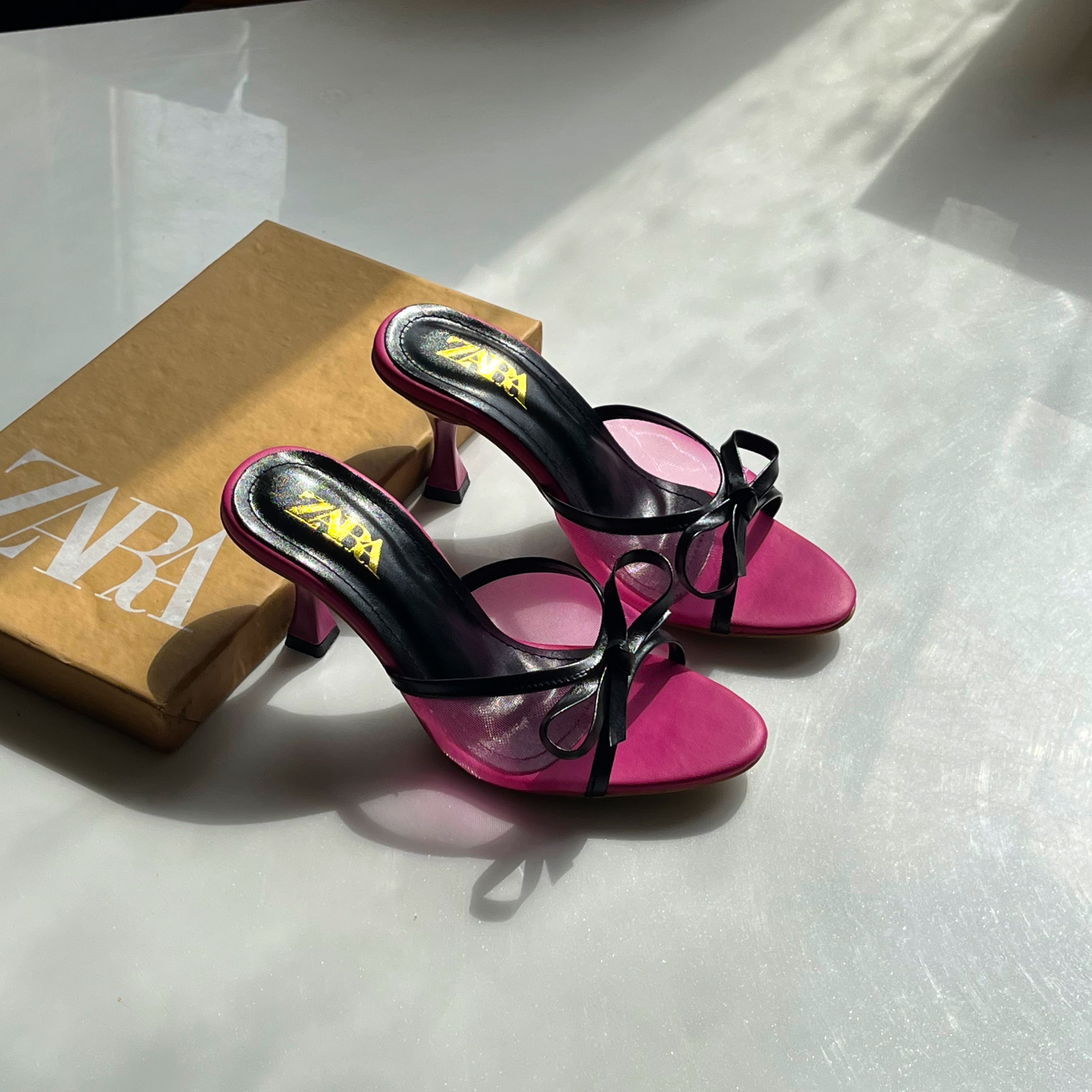 Mirage Bow Heel