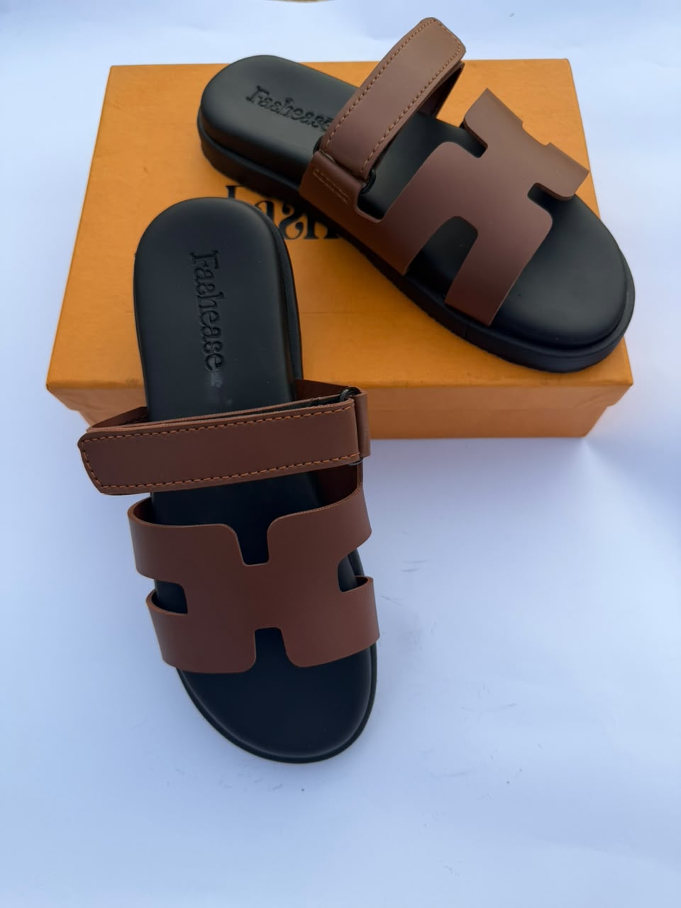 Women's H Sandles - Brown