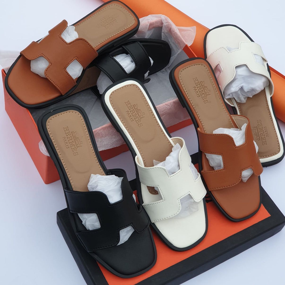 Comfy Hermes Flats